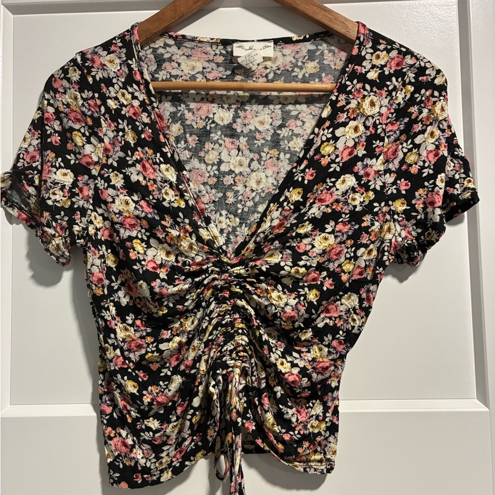 Gaze Black Floral Ruched Blouse